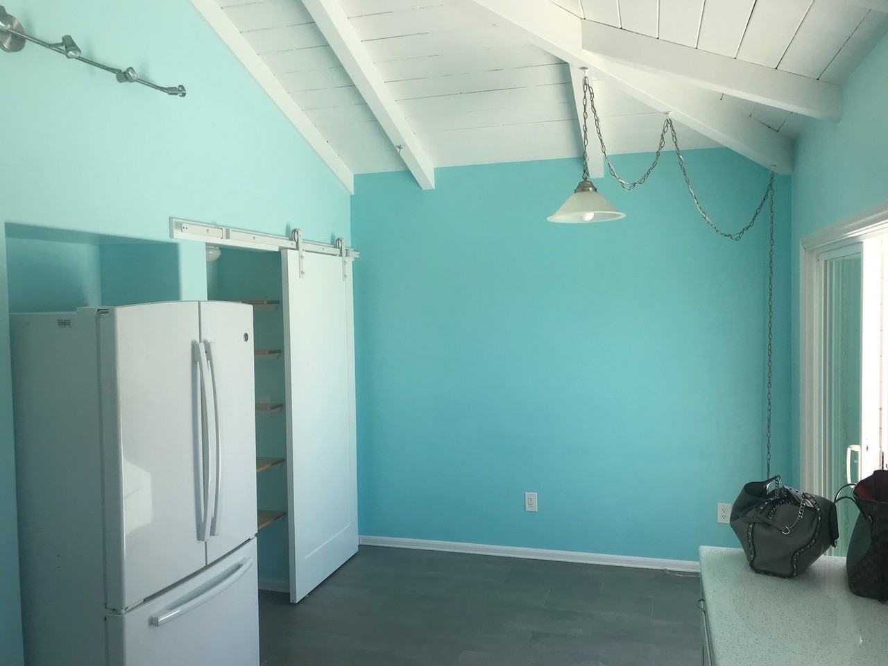 4715 Huron Ave - Photo 6 of 18