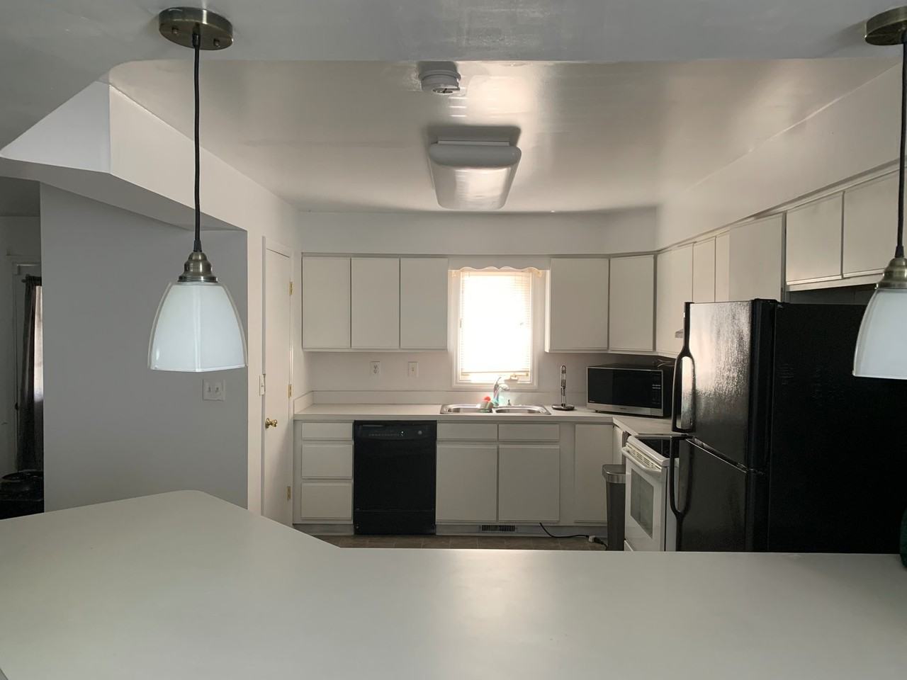 4613 Mcnutt Ct - Photo 2 of 15