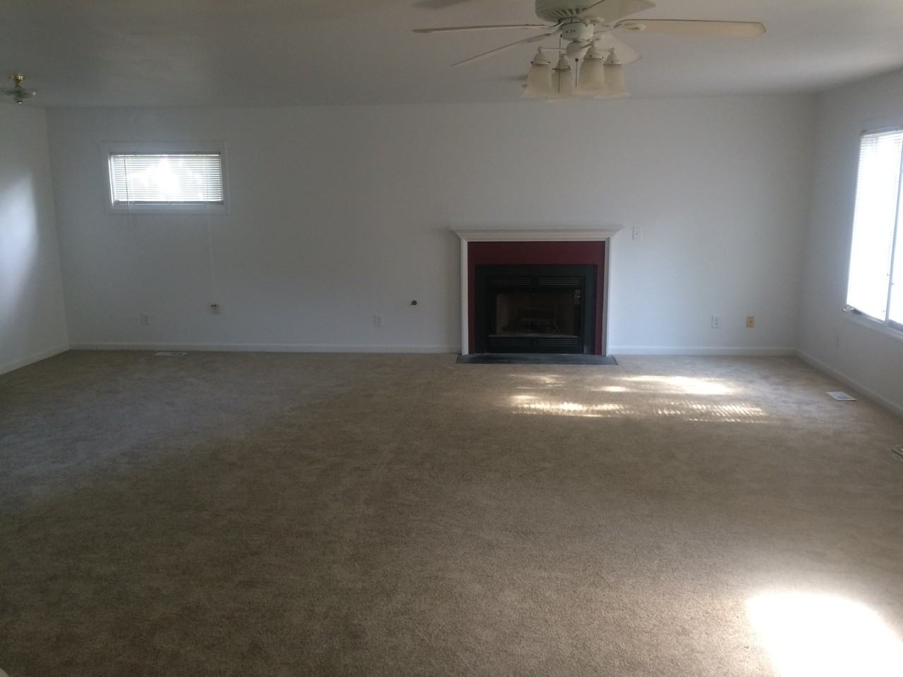 4613 Mcnutt Ct - Photo 5 of 15