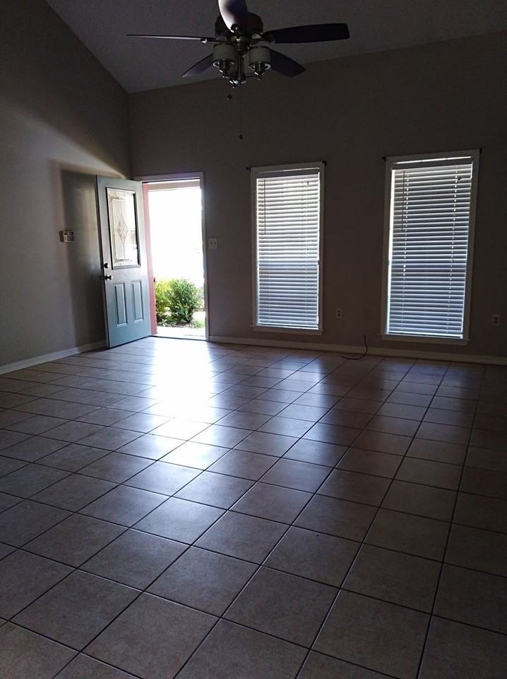 123 Countryview Ln - Photo 2 of 12