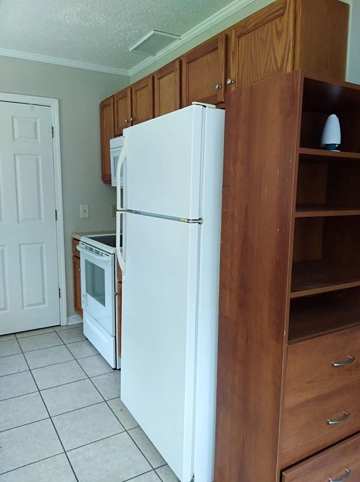123 Countryview Ln - Photo 3 of 12