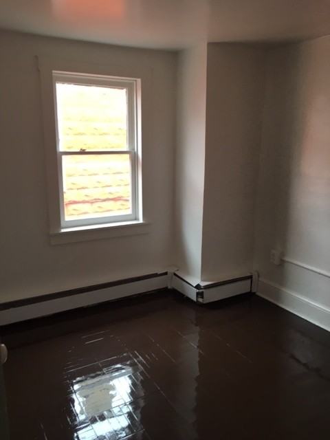 322 E College Ave - Photo 3 of 15