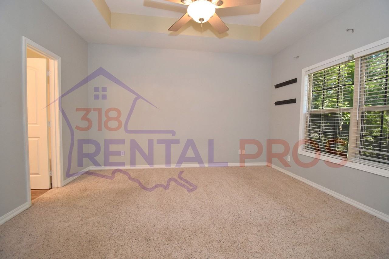 156 N Pine St - Photo 6 of 16