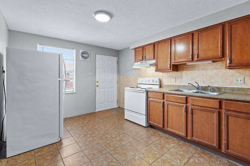 1026 Wild Cherry Lane - Photo 5 of 17