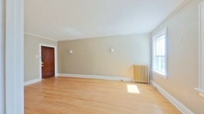 4277 Chippewa Street - Photo 6 of 9