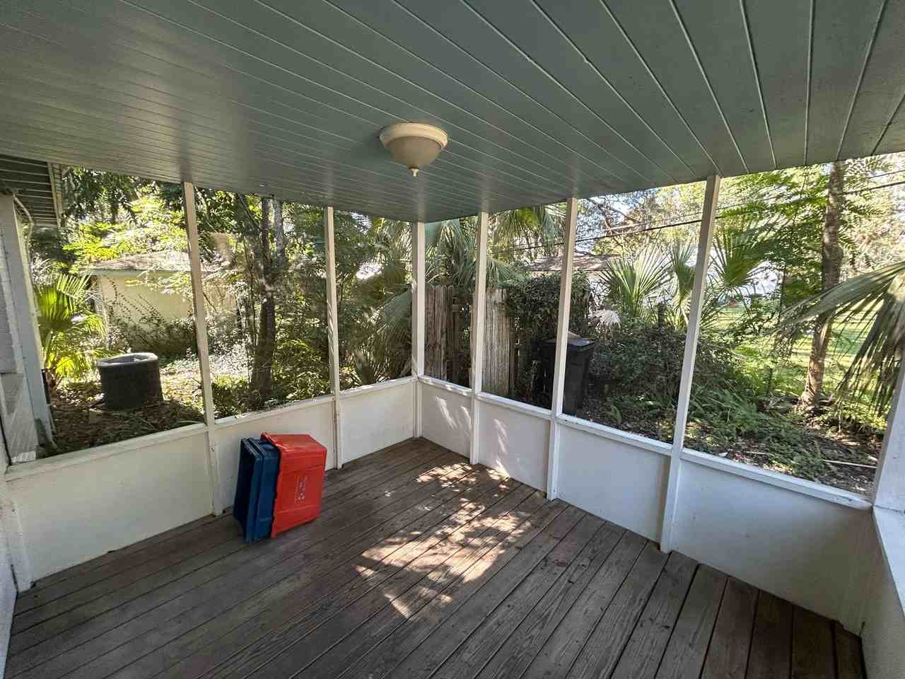 2721 Sw 2nd Ave - Photo 4 of 19