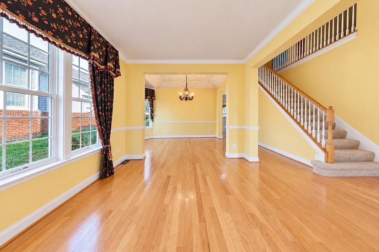 6727 Evensong Ln - Photo 3 of 17