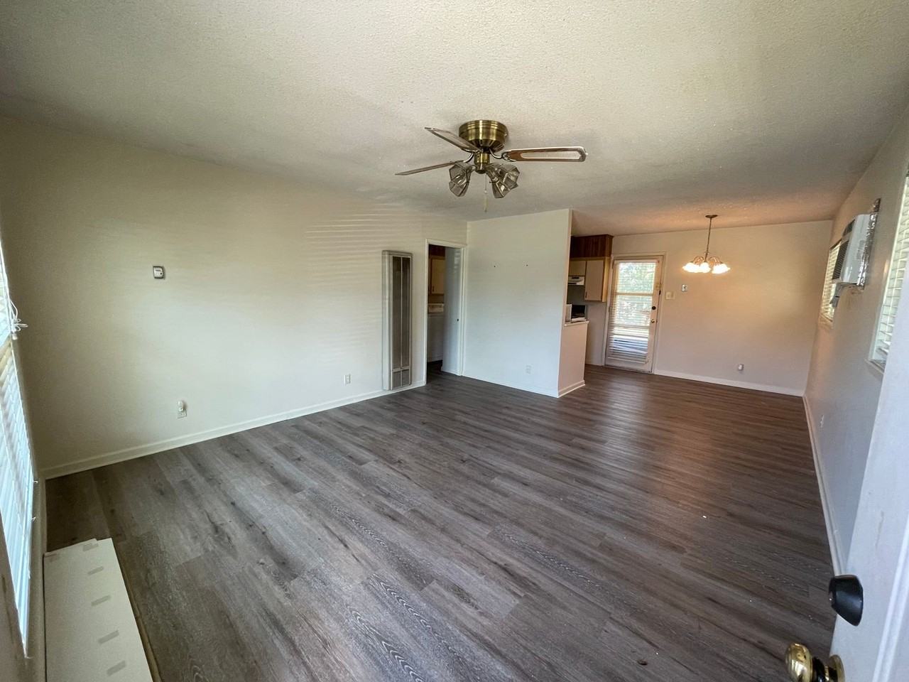1416 Cactus Dr - Photo 4 of 18