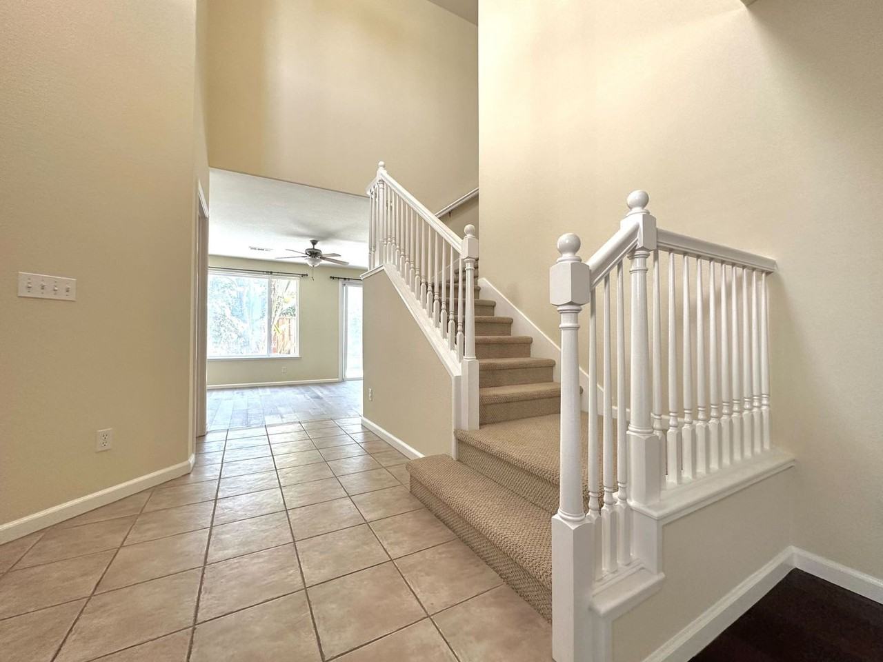 2042 Mckenzie Pl - Photo 3 of 18