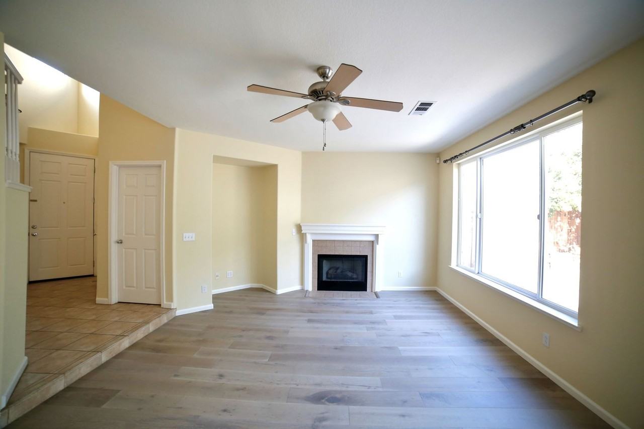 2042 Mckenzie Pl - Photo 5 of 18