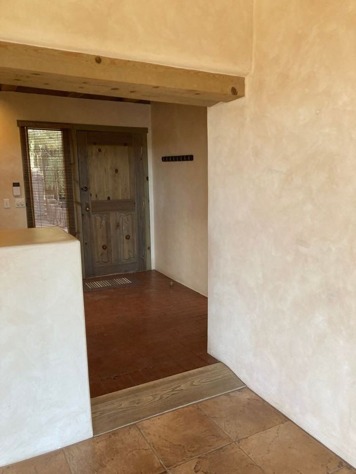 822 Camino Del Este - Photo 3 of 29