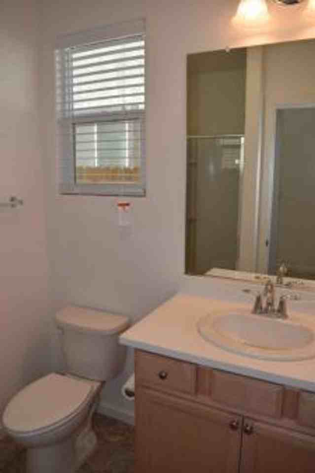 9081 Hourglass Cir - Photo 6 of 22