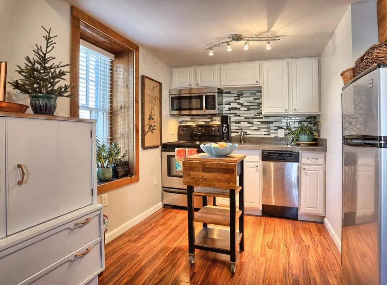 116 Dickinson Ave - Photo 2 of 13