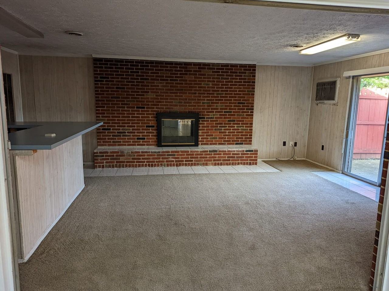 4 Baker Ct - Photo 5 of 15
