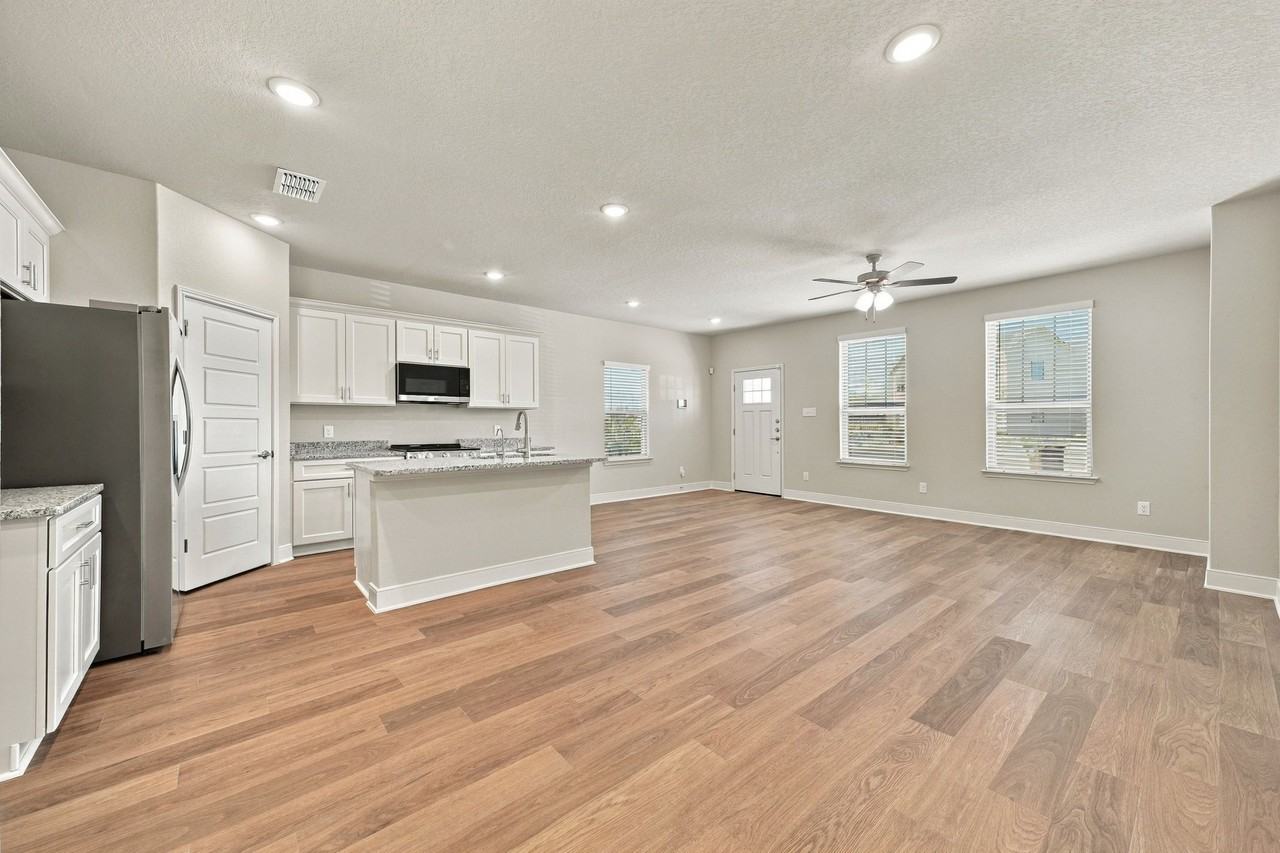 7254 Magnolia Creek - Photo 5 of 28