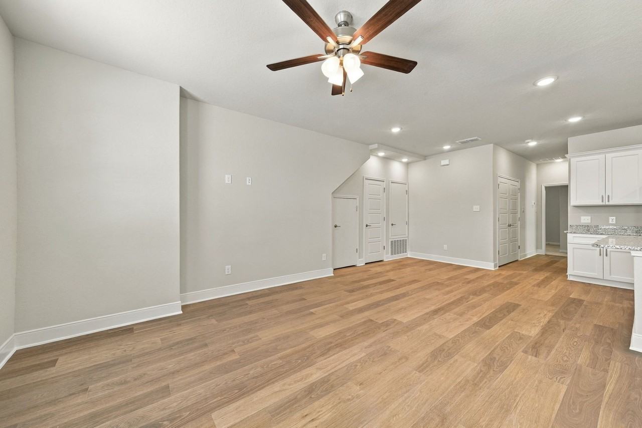 7254 Magnolia Creek - Photo 6 of 28
