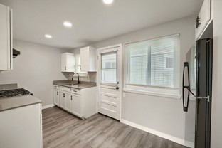 10607 Kendrick St Sw #02 - Photo 1 of 1