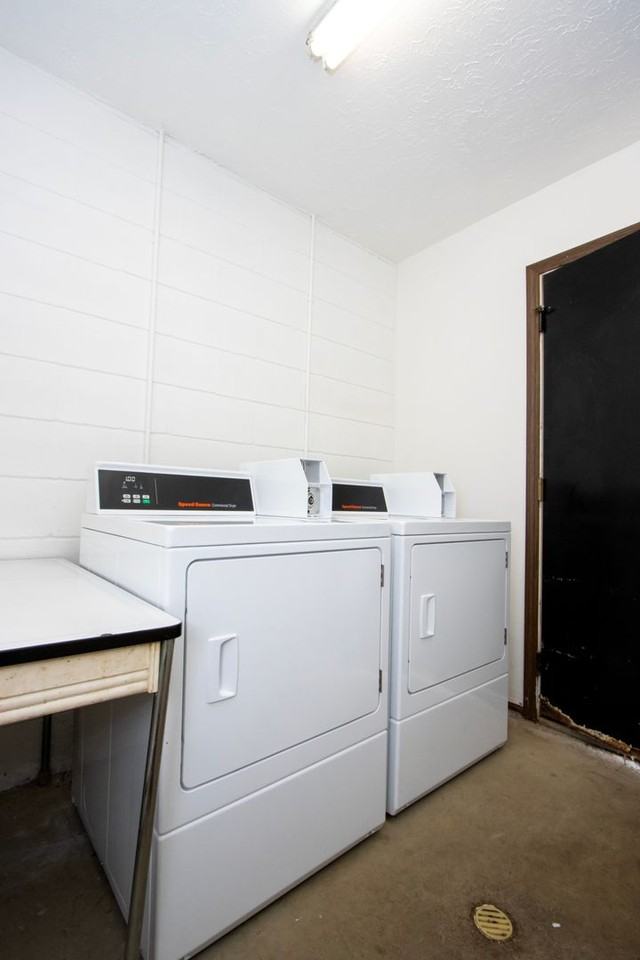 179 Black Dr - Photo 2 of 16