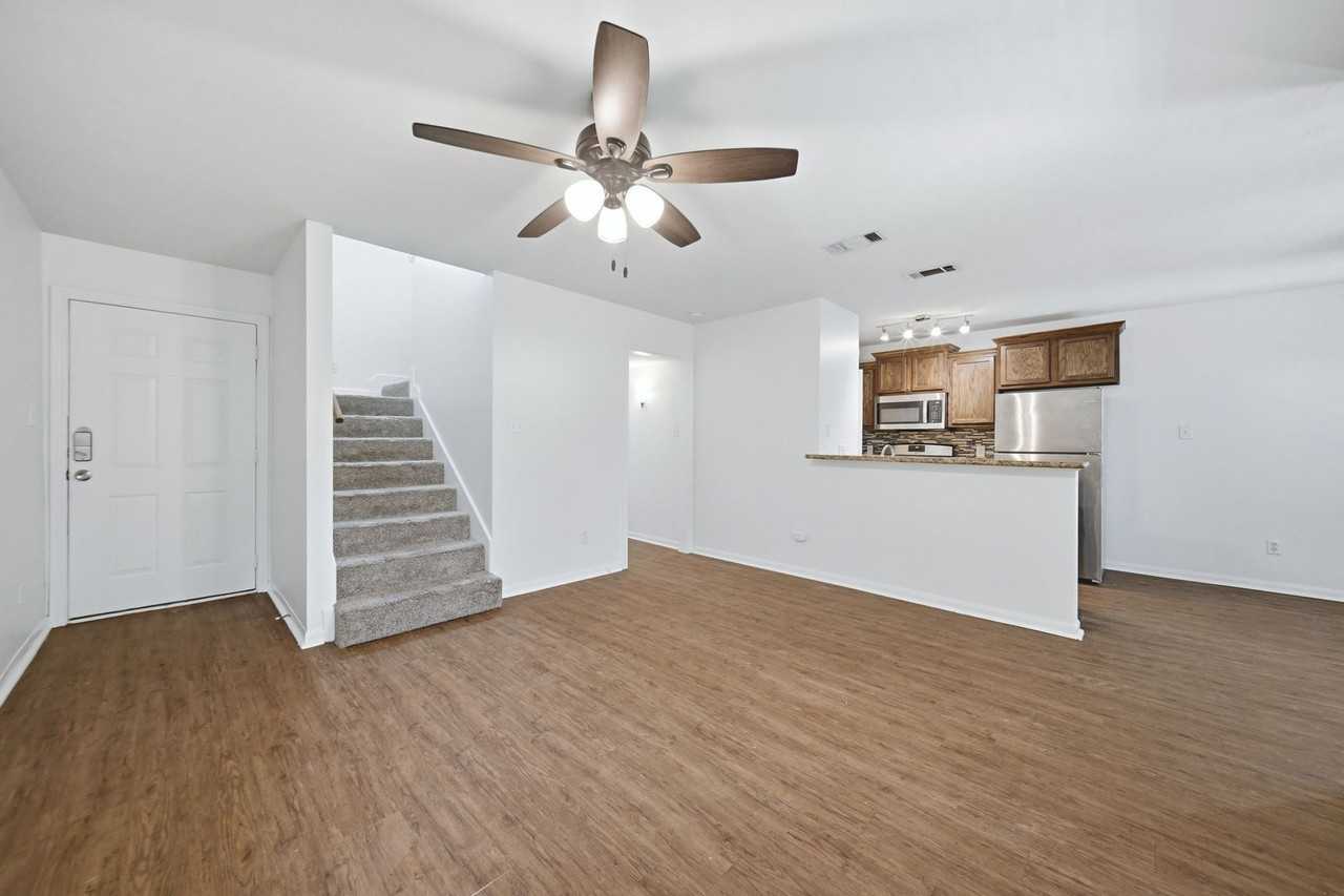 1235 Oney Hervey Dr - Photo 5 of 29