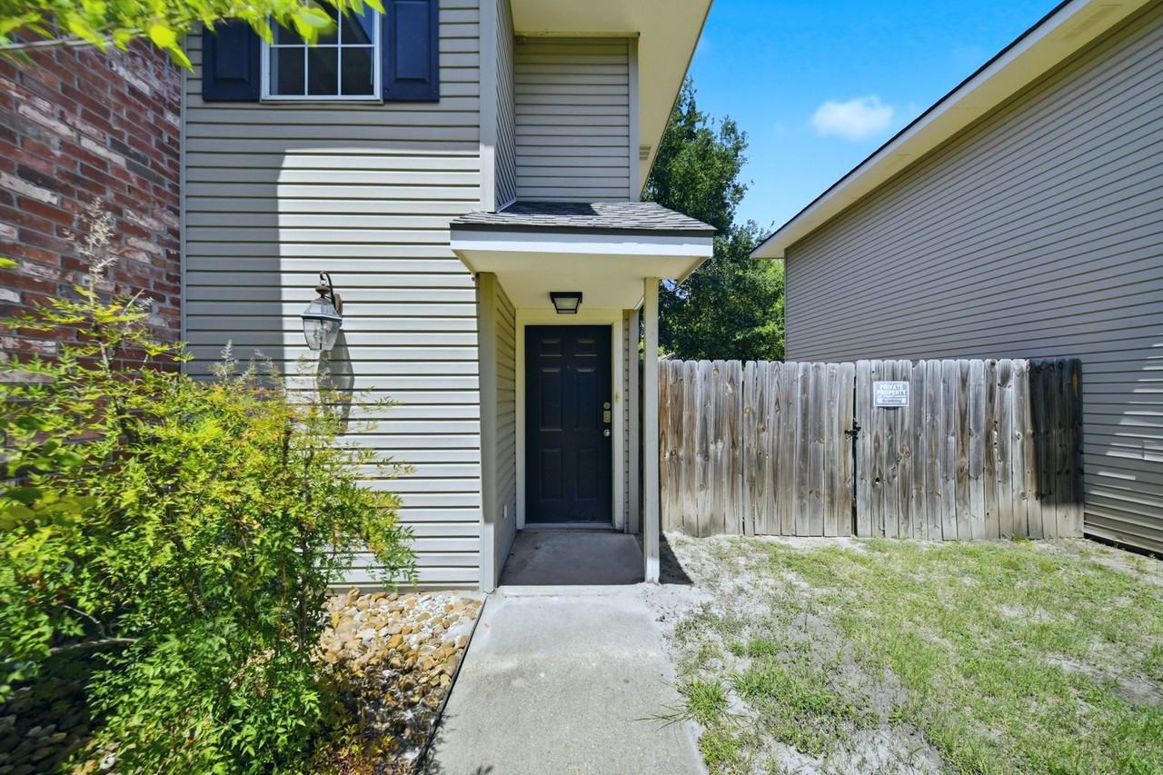 1205 Oney Hervey Dr - Photo 3 of 29