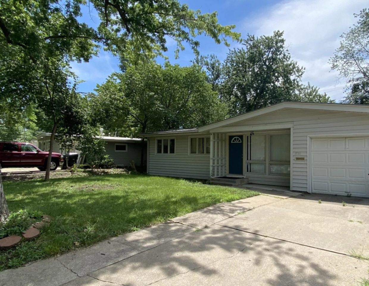 1711 Sw Belle Ave - Photo 2 of 19