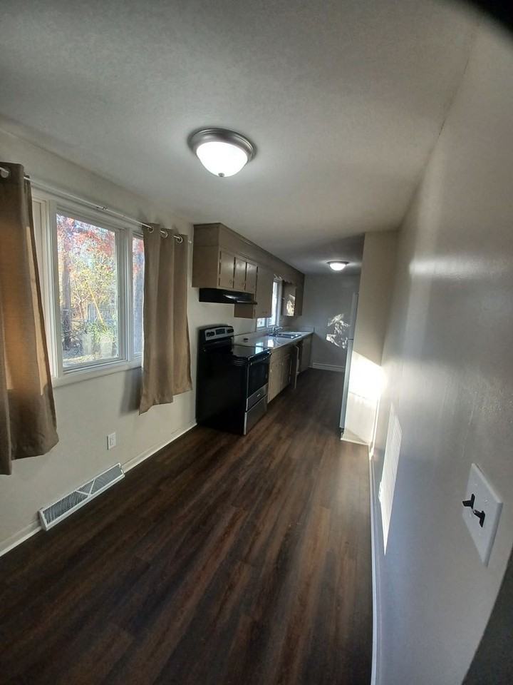 1711 Sw Belle Ave - Photo 3 of 19
