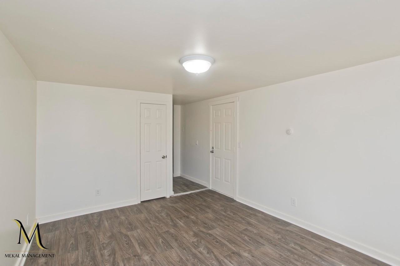 61 West Street Apartments - Photo 5 of 26