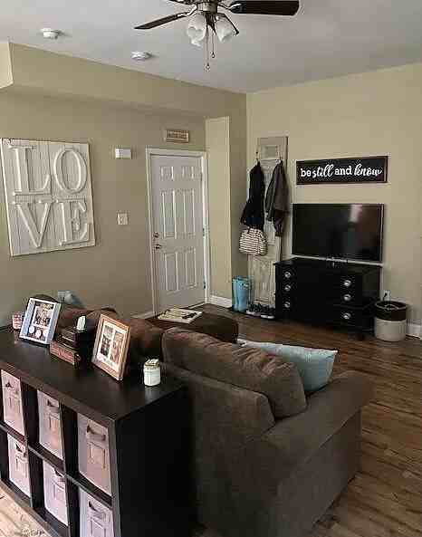 Langhorne Manor - Photo 3 of 15