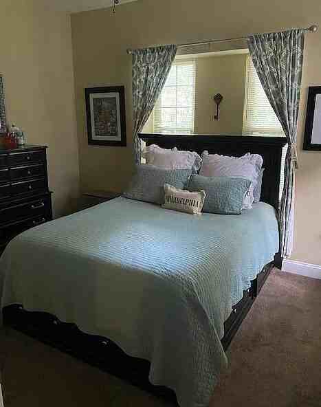 Langhorne Manor - Photo 4 of 15