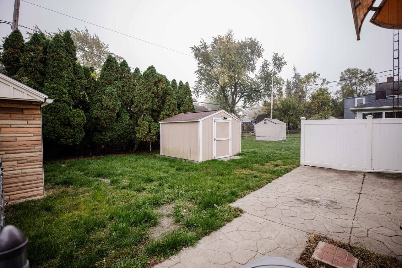 3460 Brigham St - Photo 4 of 25