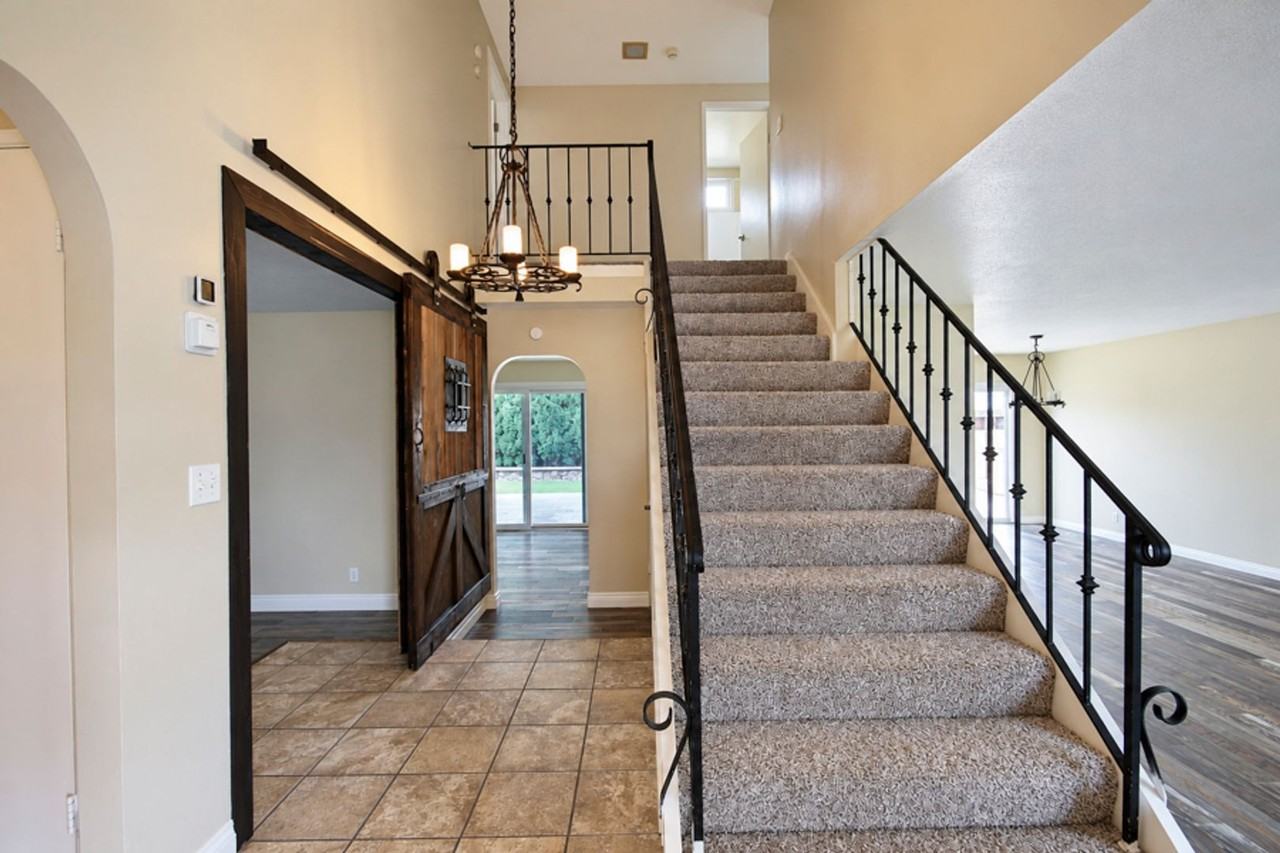 21651 Branta Cir - Photo 4 of 46