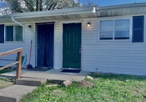 featured image of 701 W Cunningham Dr