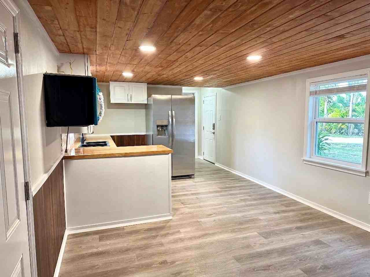 2910 Bay Villa Ct #2921 - Photo 4 of 12