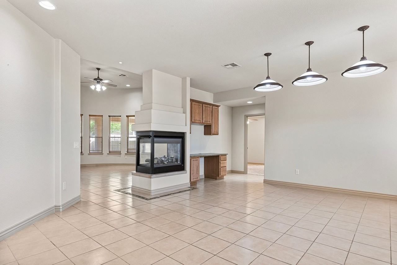 477 Camino Real - Photo 2 of 29