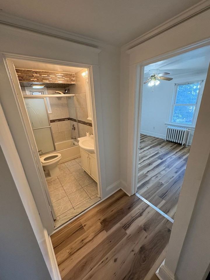 360 Fisher St - Photo 7 of 18