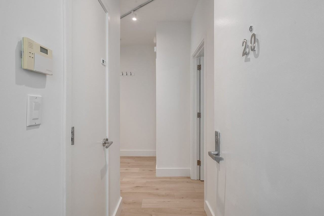 18 Boardman Pl - Photo 4 of 28