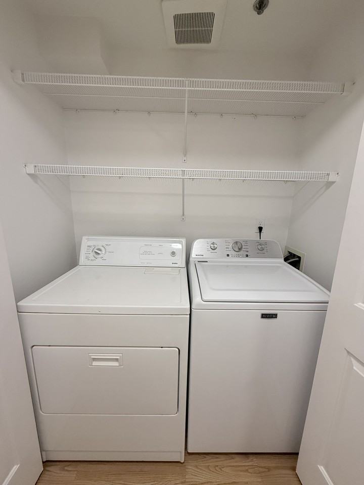 L407-201 - Photo 5 of 30