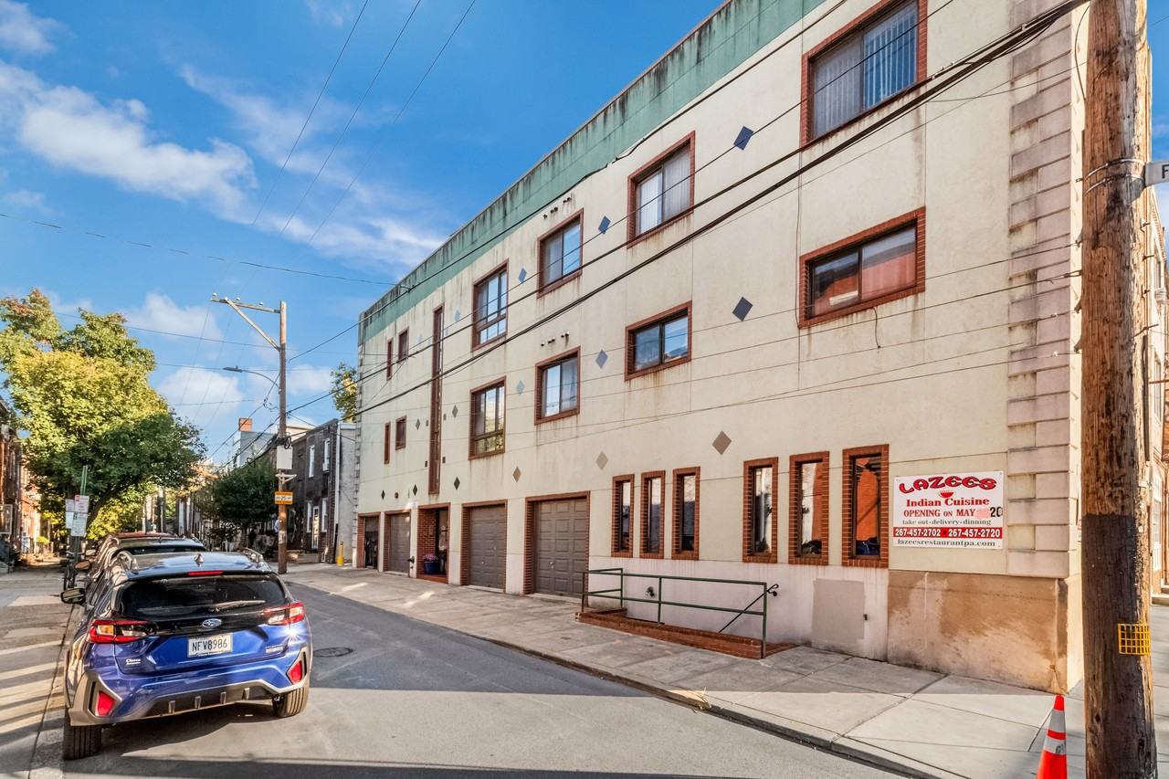 763 South 8th Street - Photo 4 of 27