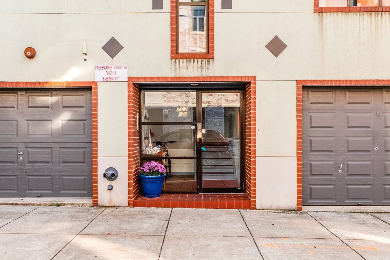 763 South 8th Street - Photo 6 of 27