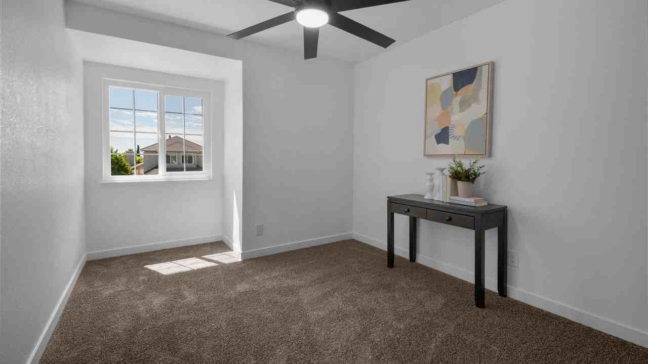 873 Knights Cir - Photo 4 of 28