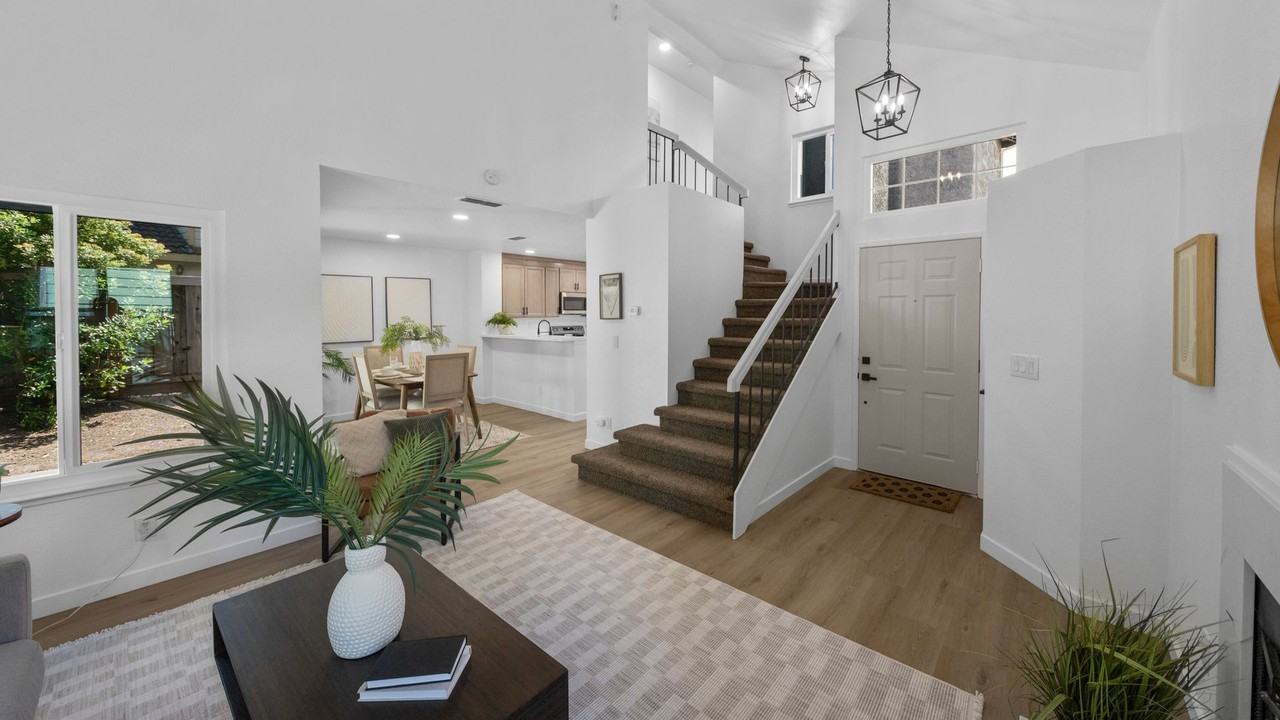 873 Knights Cir - Photo 5 of 28