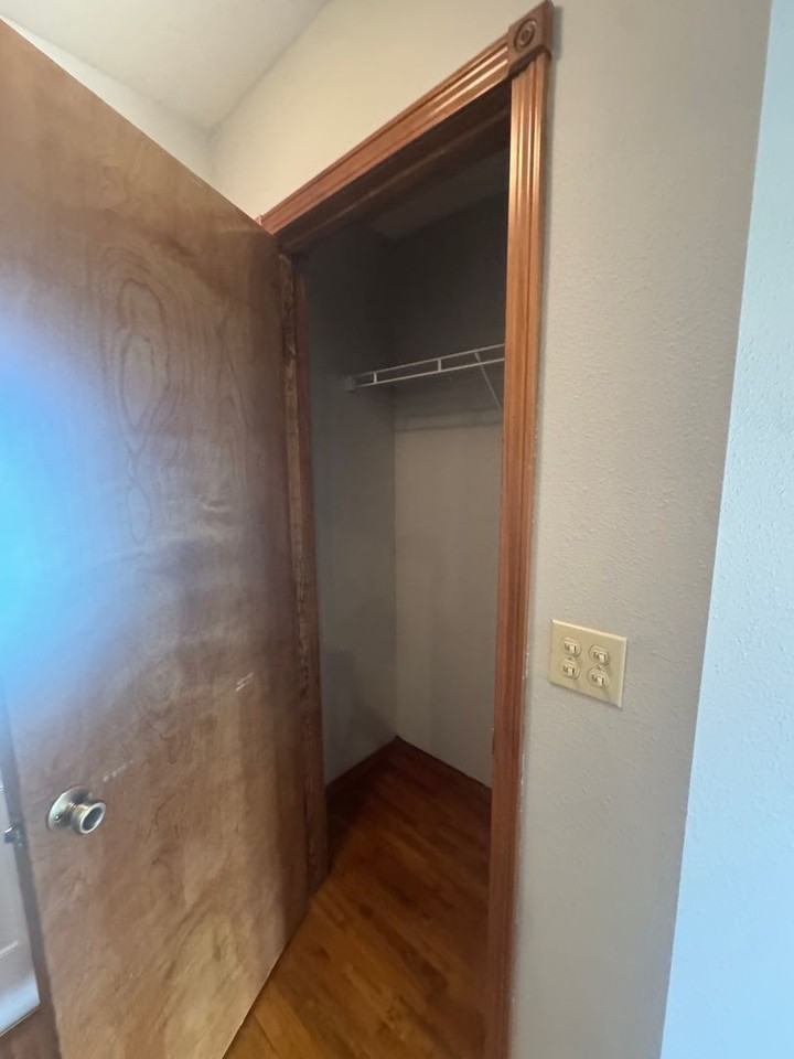 400 E Whippoorwill Dr - Photo 3 of 22