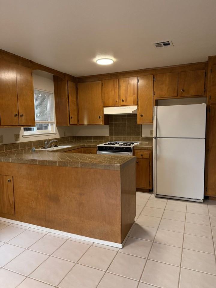 9450 Durango Way - Photo 2 of 11