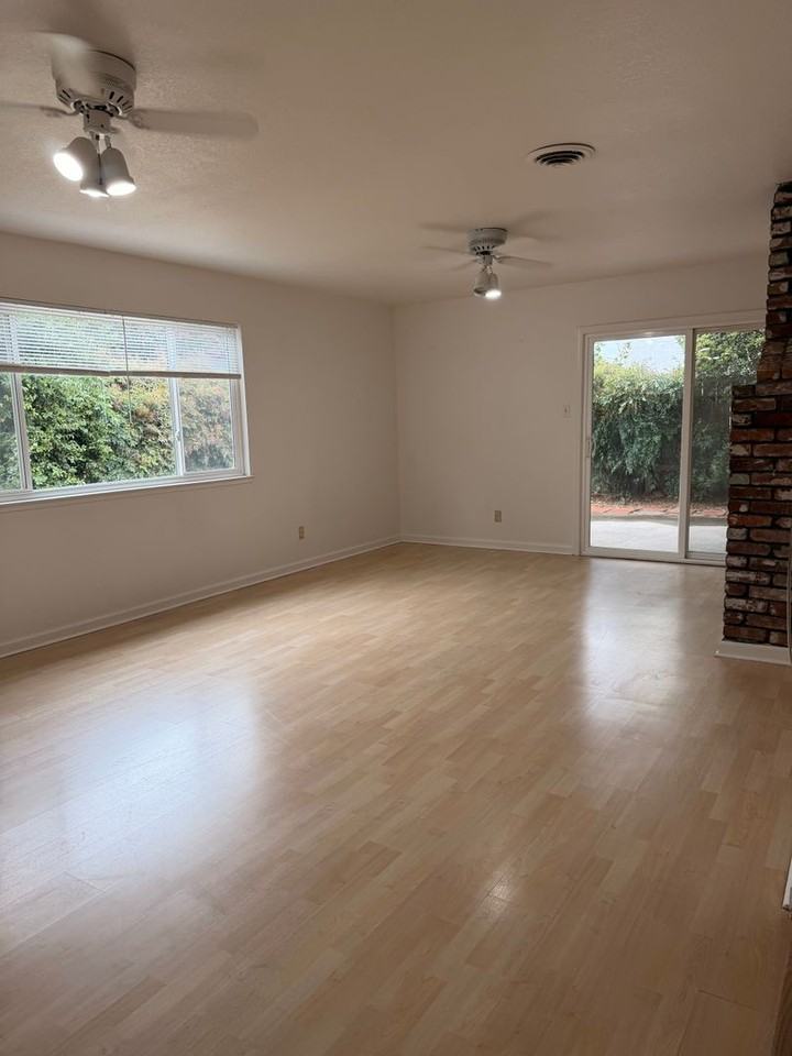 9450 Durango Way - Photo 4 of 11