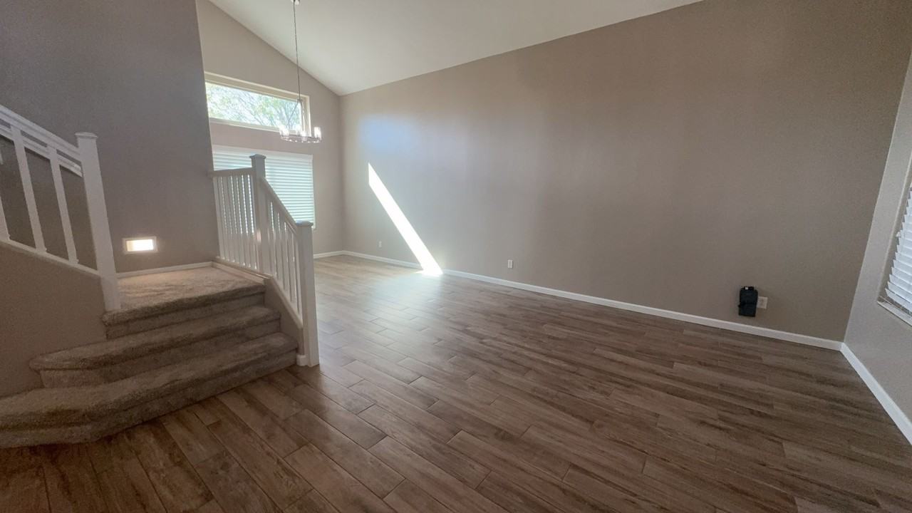 3871 E Remington Dr - Photo 3 of 21