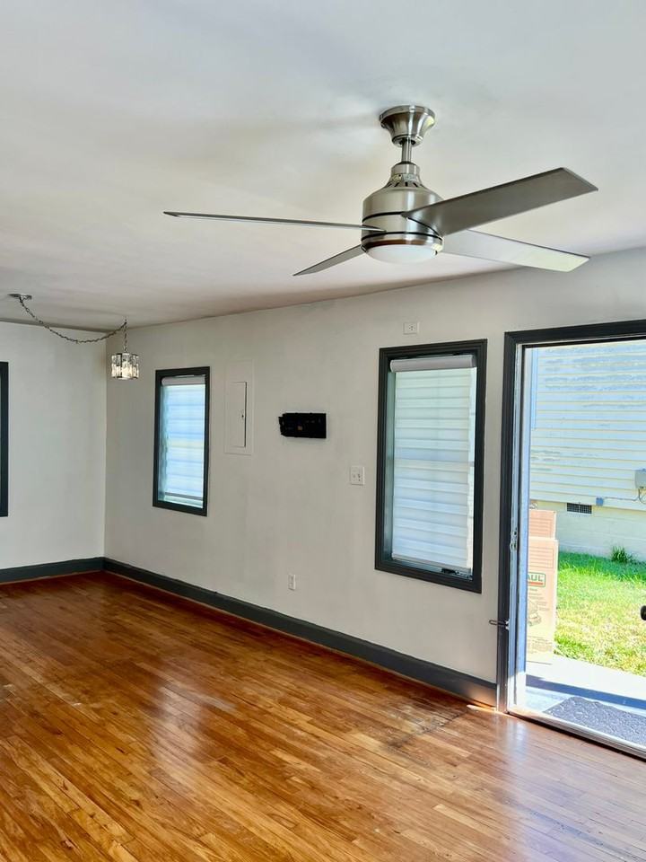 1007 Dozier Pl - Photo 3 of 13