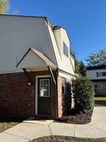 featured image of 601 E Grundy St