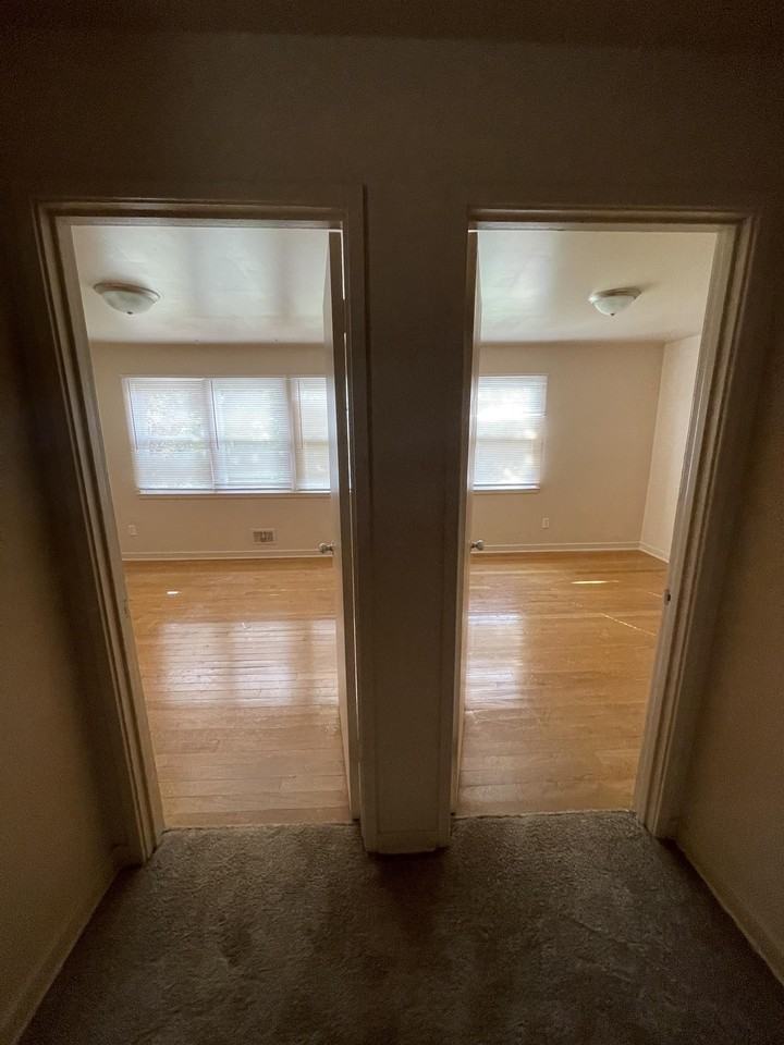Wyndtree Townhomes - Photo 7 of 26