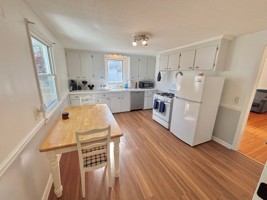 featured image of 275 Strathmore Rd