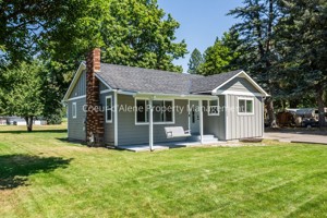 featured image of 1653 E Miles Ave